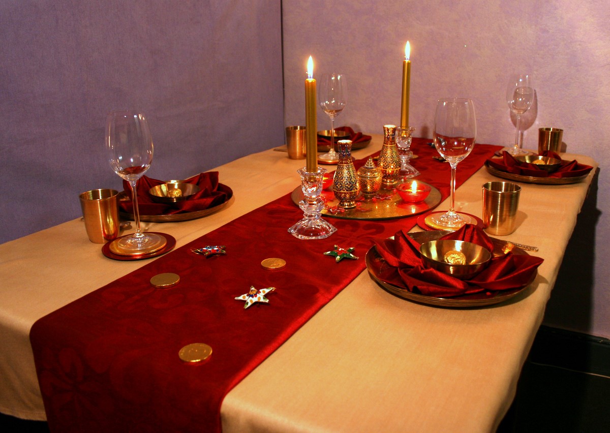 Dining Table Decoration